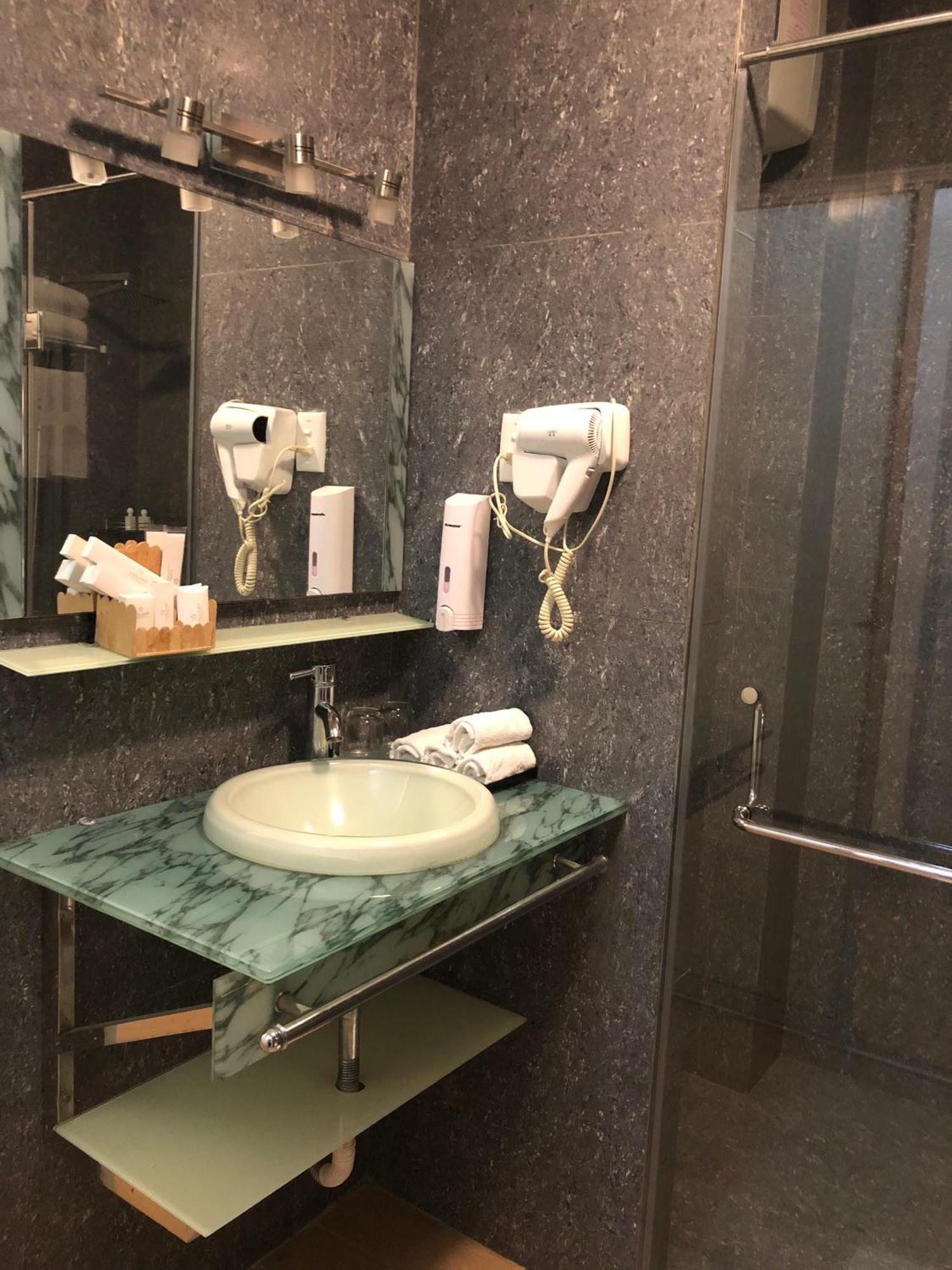 Chau Pho Hotel Тяудок Екстер'єр фото